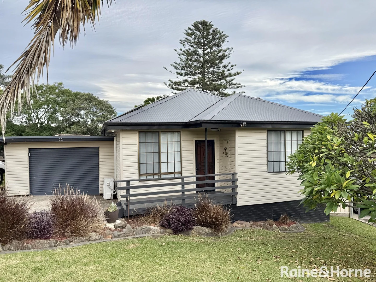 22 Kelly Street, Berkeley NSW 2506