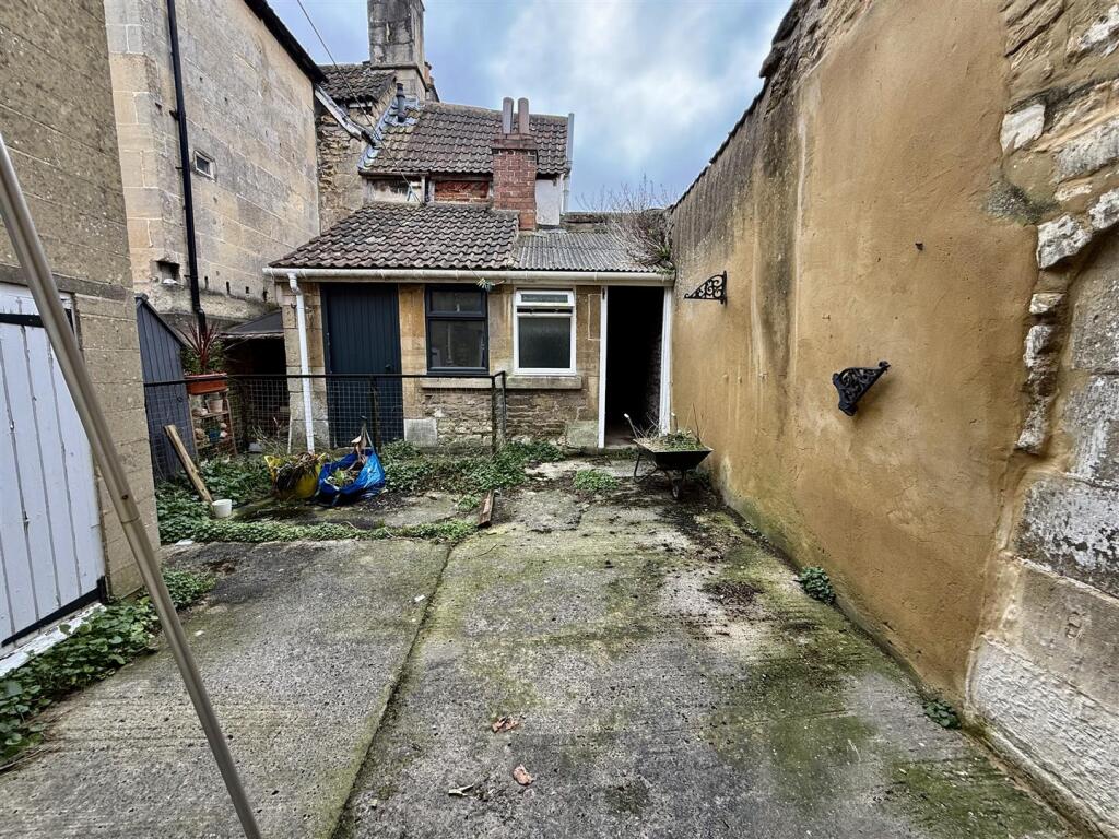 Additional image 16 of St. Margarets Hill, Bradford-On-Avon