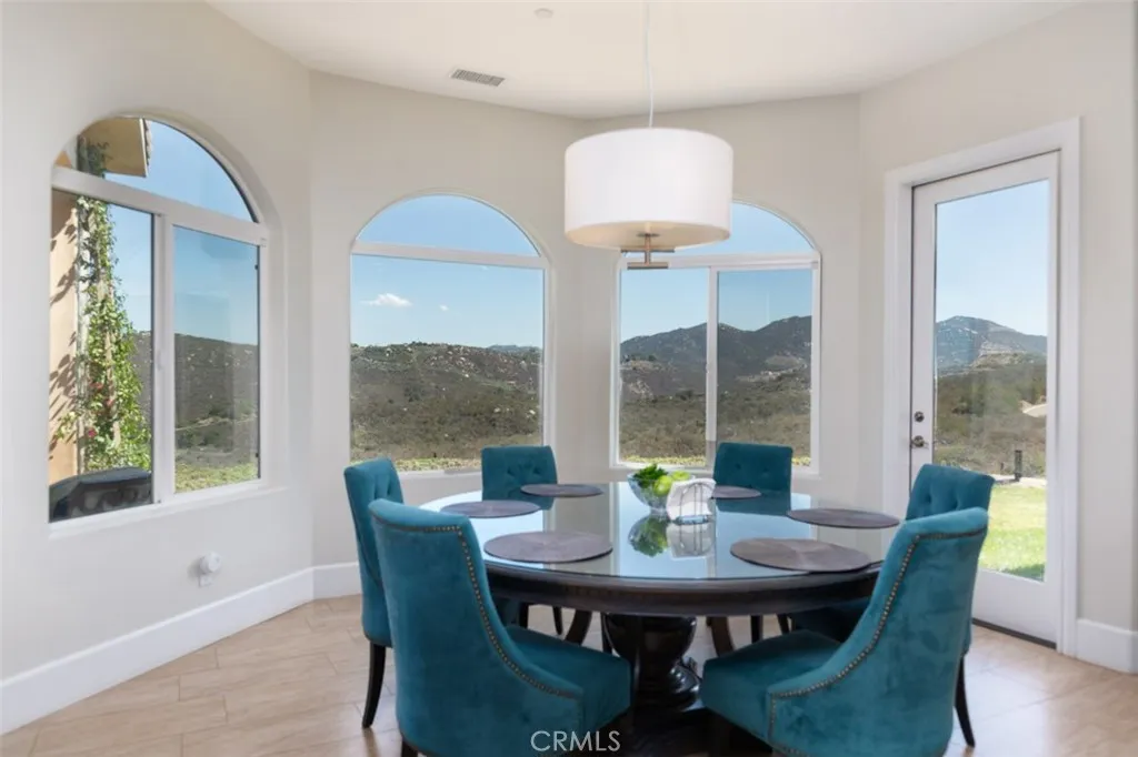 Additional image 12 of 2260 Panoramic Way, Vista, CA 92084