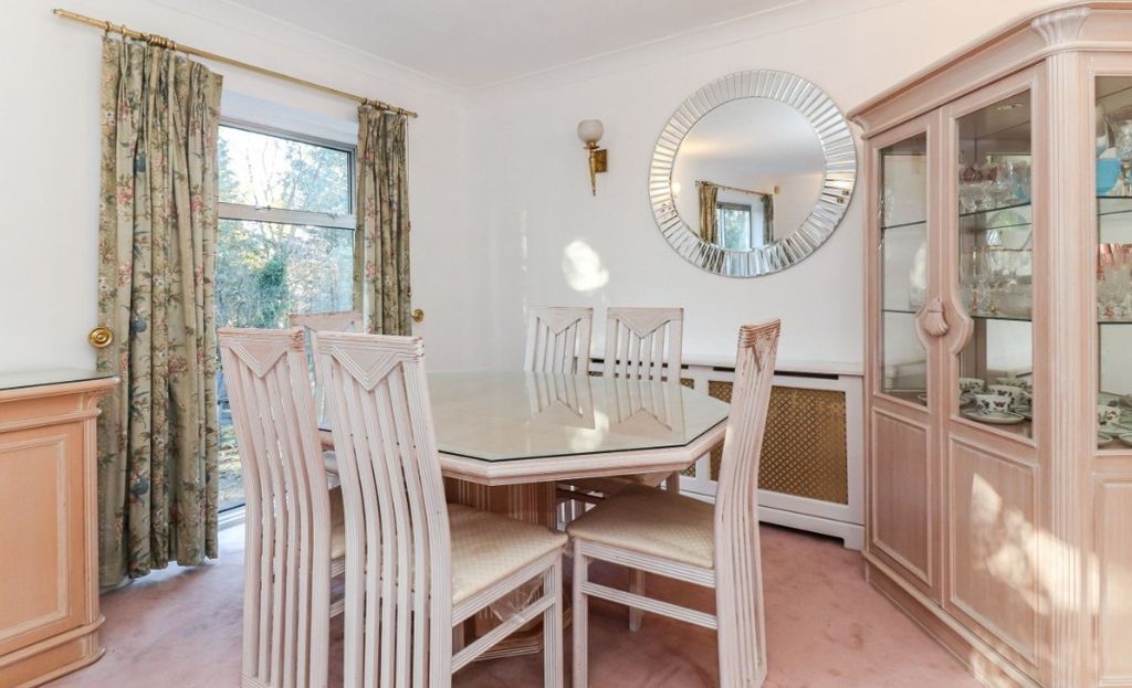 Additional image 9 of 3 bed bungalow for saleGallows Hill Lane, Abbots Langley WD5