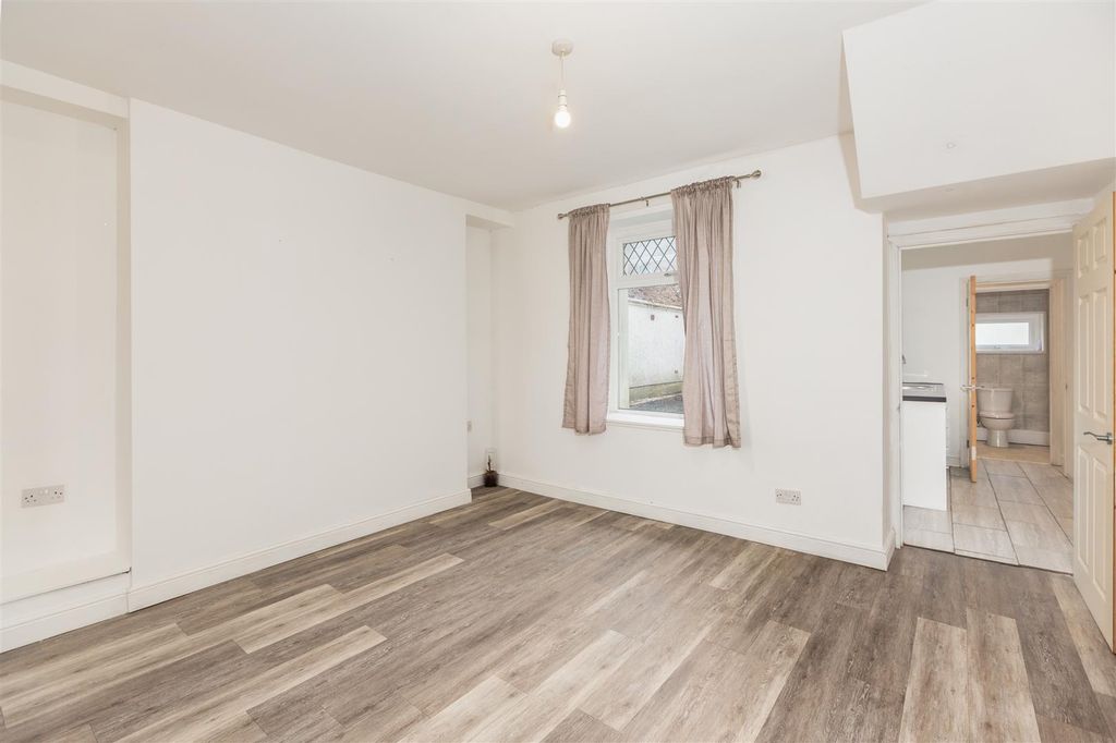 Additional image 14 of 3 bed detached house for saleLlewellyn Street, Llanelli SA15