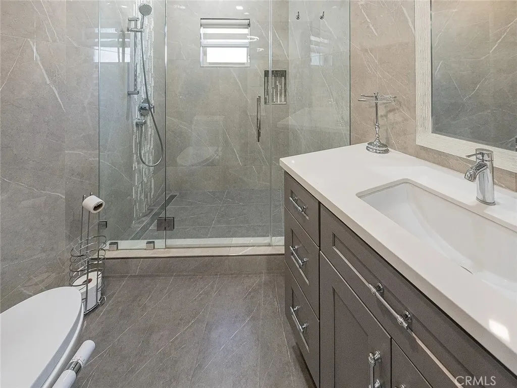 Additional image 29 of 430 N Parish Pl, Burbank, CA 91506