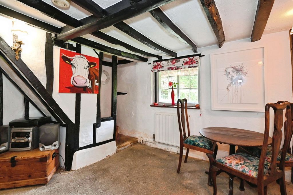 Additional image 5 of 4 bed cottage for sale36A Elm Road, Reading RG6