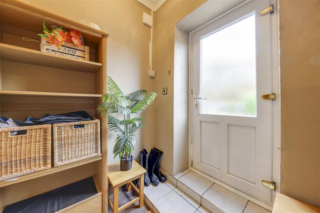 Additional image 4 of 5 bed semi-detached house for saleKimberley Street, Bacup, Rossendale OL13
