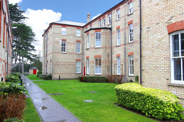 Additional image 5 of 2 bed flat for saleMallard Road, Abbots Langley WD5