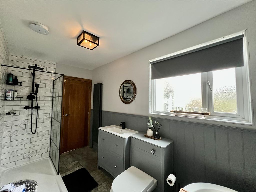 Additional image 18 of 3 bed detached house for saleCwmfferws Road, Tycroes, Ammanford SA18