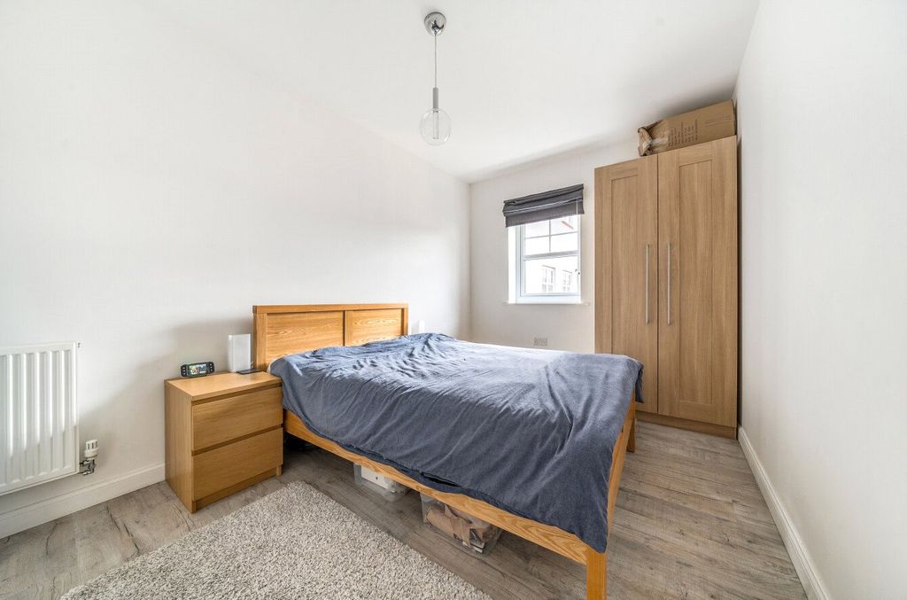 Additional image 7 of 2 bed flat for saleGeorge Court, Ashfield Drive, Letchworth Garden City SG6