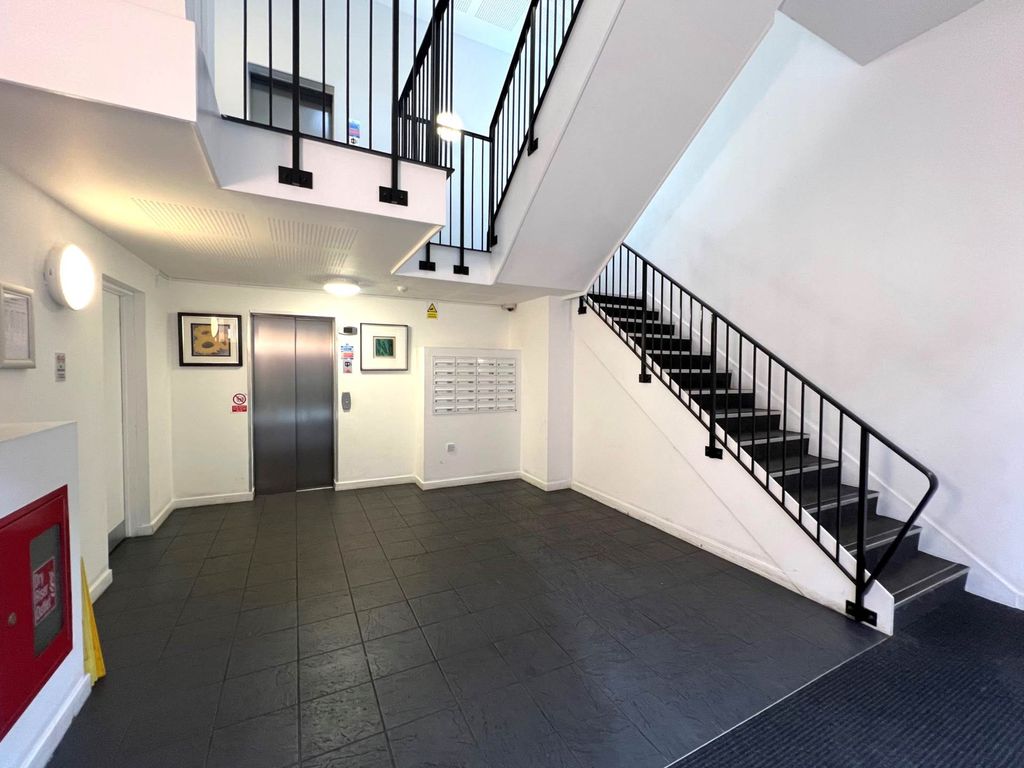 Additional image 14 of 2 bed flat for saleMoyle House, Little Brights Road, Belvedere DA17