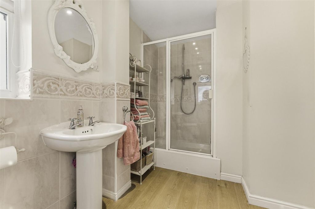 Additional image 12 of 4 bed detached house for saleStarlight View, Westward Rise, Marine Heights, Barry CF62
