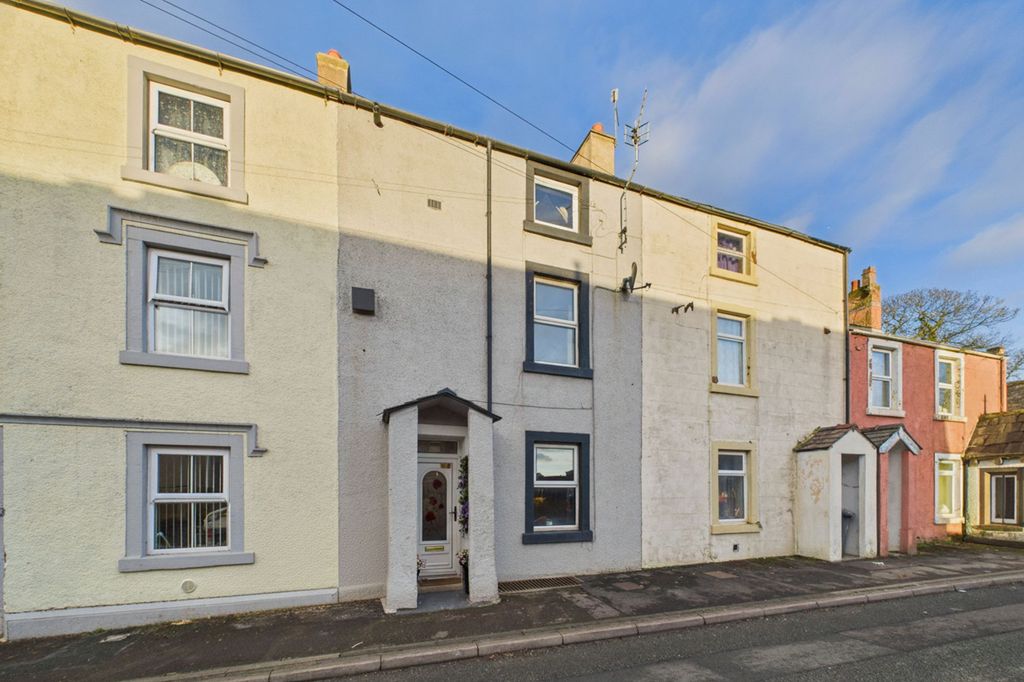 3 bed terraced house for saleVale View, Egremont CA22