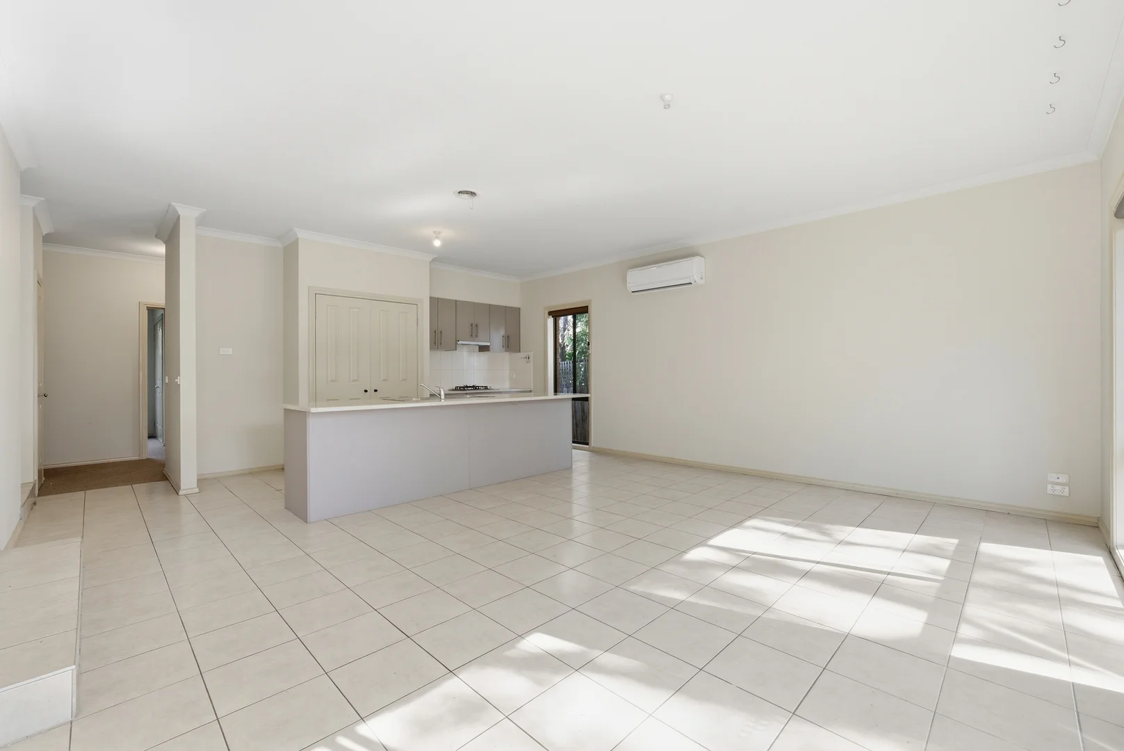 Additional image 4 of 37A Sugarloaf Drive, Chirnside Park VIC 3116