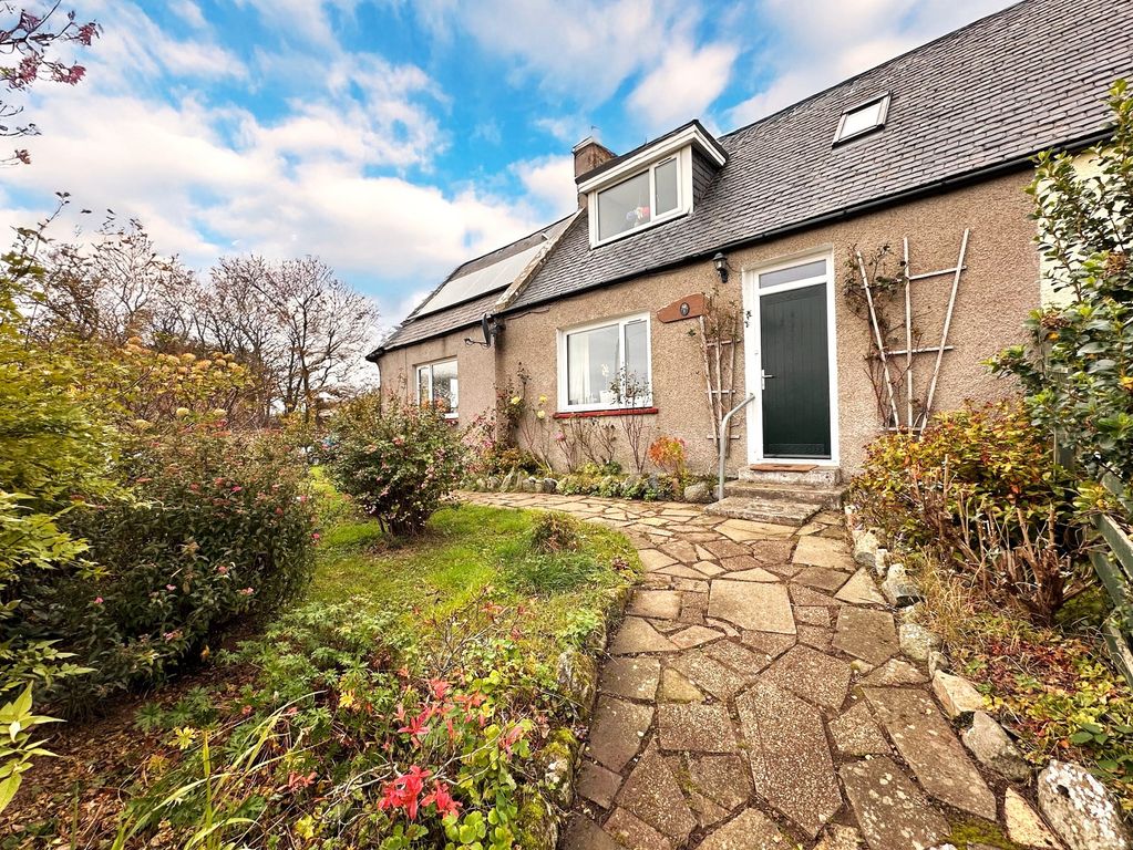 Additional image 2 of 3 bed semi-detached house for salePortsoy AB45