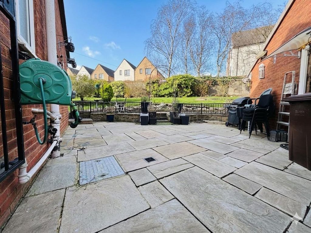 Additional image 15 of 2 bed semi-detached bungalow for saleThornhill Croft, Wortley, Leeds LS12
