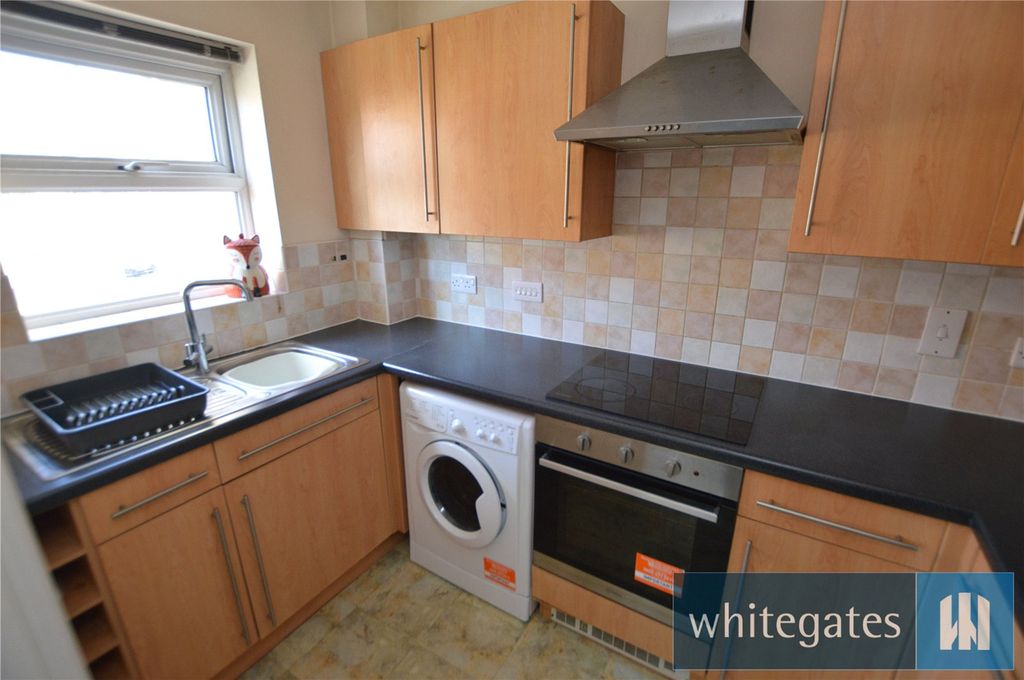 Additional image 4 of 2 bed flat for saleWhitehall Drive, Wortley, Leeds, West Yorkshire LS12