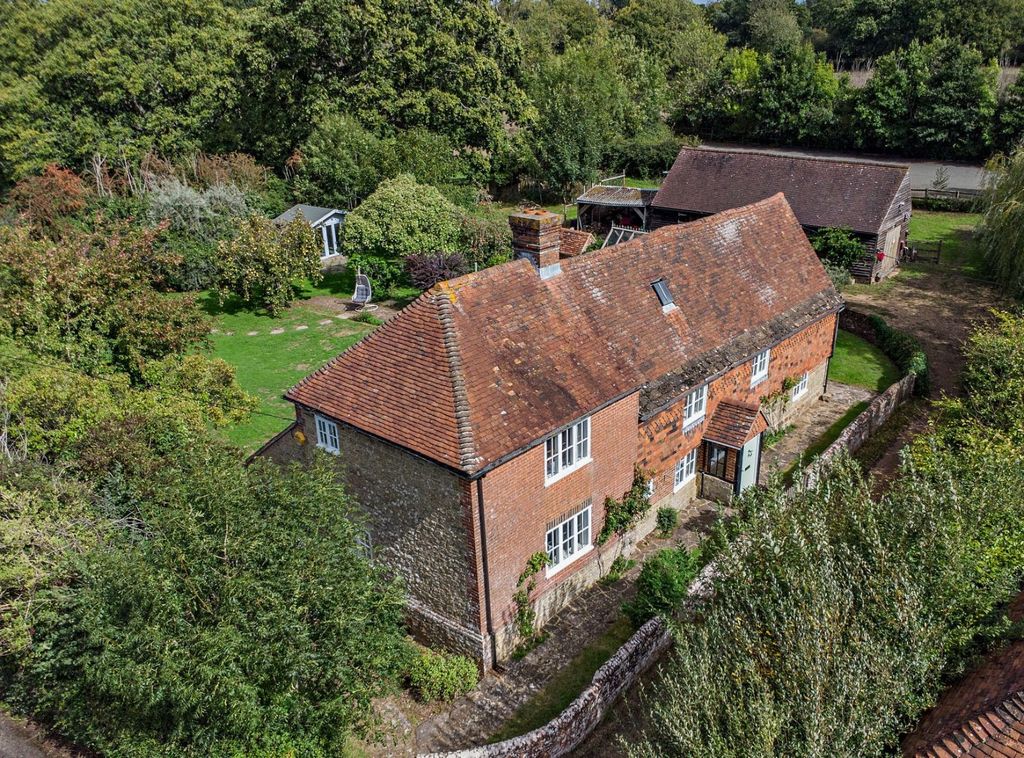 6 bed detached house for saleEast Street, Billingshurst, West Sussex RH14