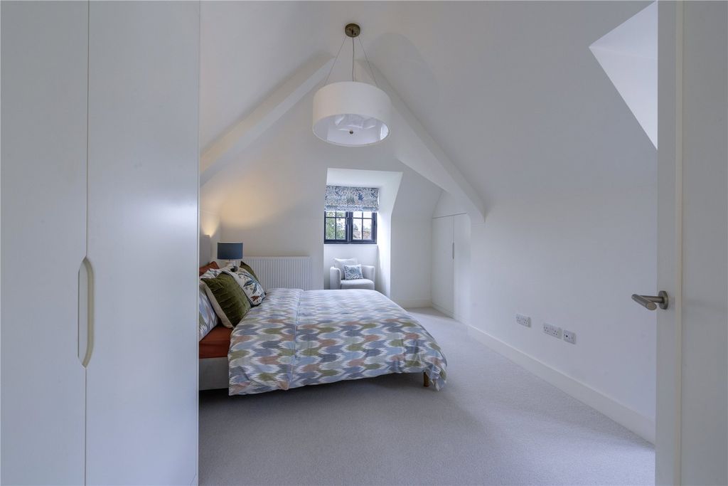 Additional image 19 of 2 bed detached house for saleThe Gatehouse, Millwood, Emsworth, West Sussex PO10