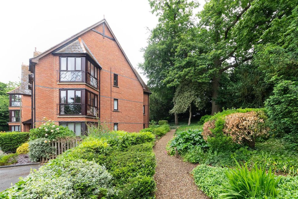 Additional image 14 of 2 bed flat for saleHornbeam Close, Woodlands, Banbury OX16