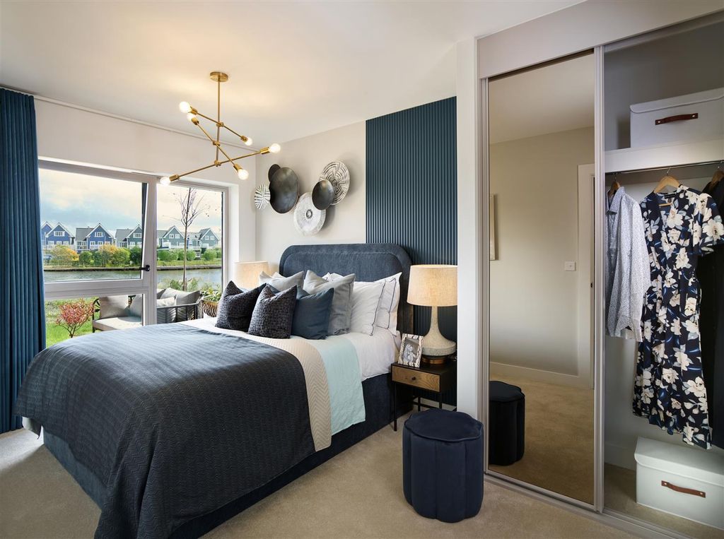 Additional image 5 of 2 bed flat for saleBankside Gardens, Reading RG2