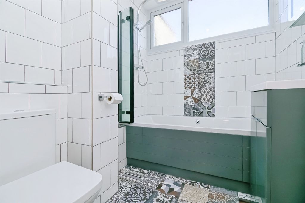 Additional image 4 of 2 bed maisonette for saleRomilly Road, Barry CF62