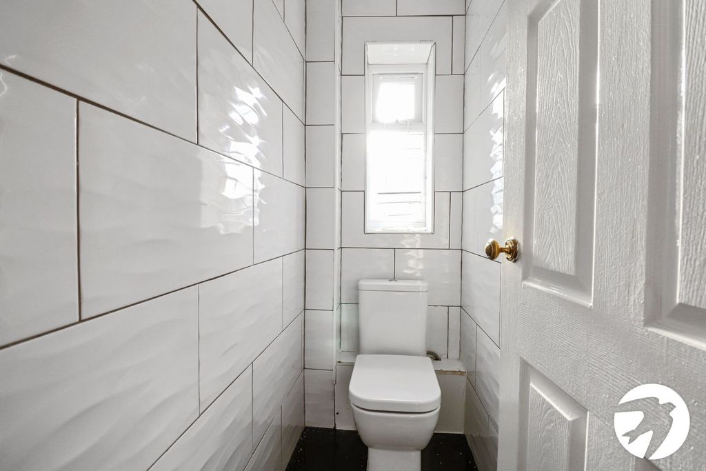 Additional image 5 of 2 bed maisonette for saleRipley Road, Belvedere DA17