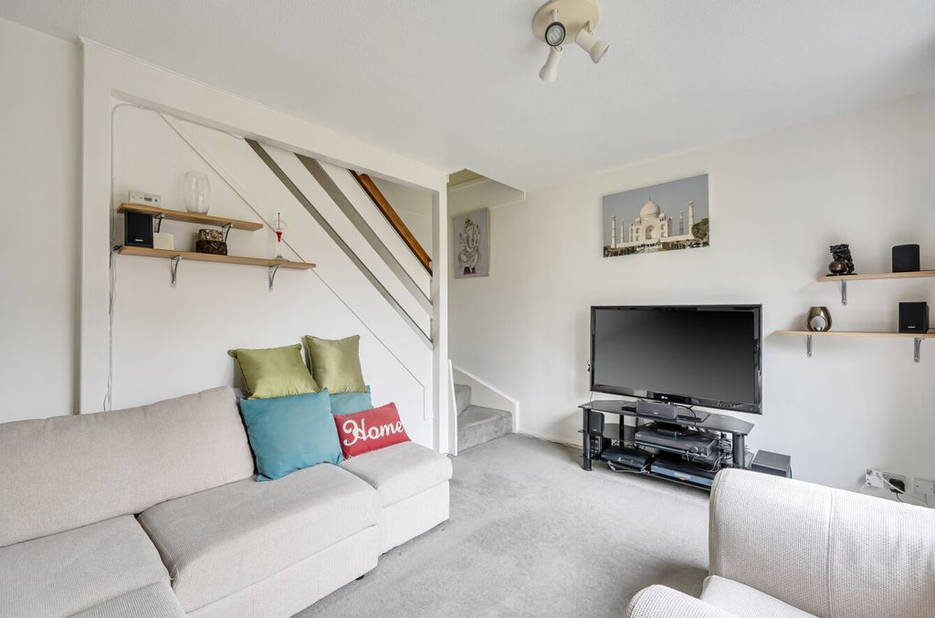 Additional image 16 of 3 bed link detached house for saleWoking, Surrey GU21