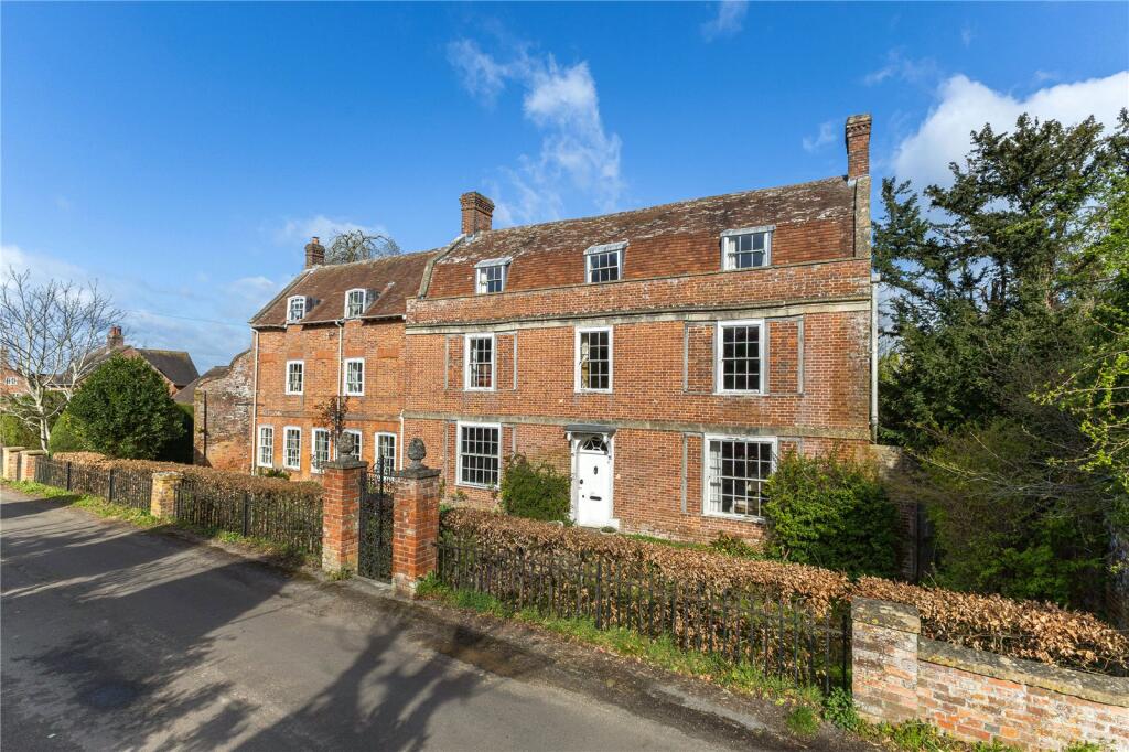 Lower Road, Bratton, Westbury, Wiltshire, BA13