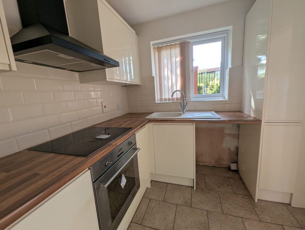 Additional image 5 of 2 bed flat for salePriory Wharf, Birkenhead CH41