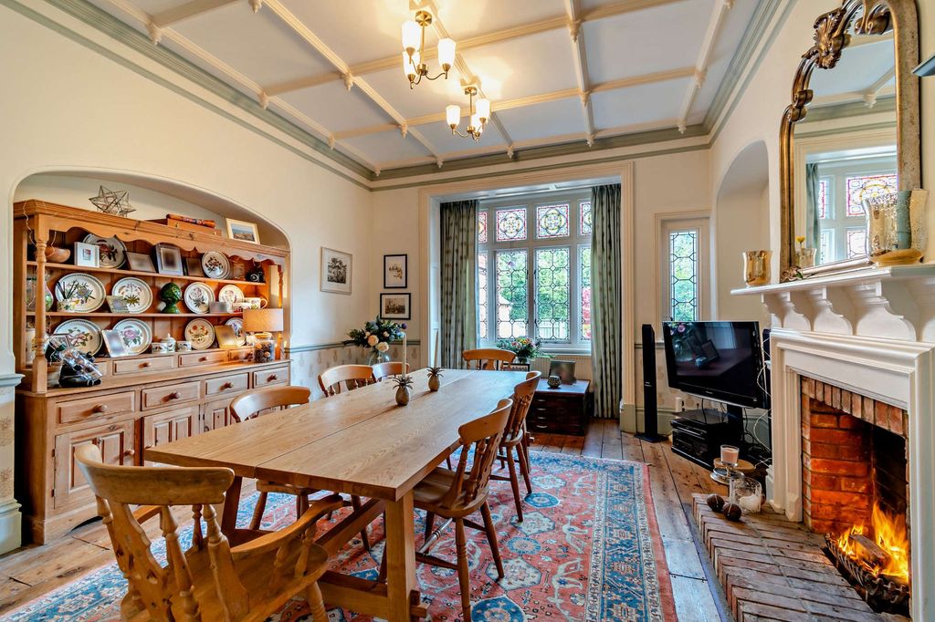 Additional image 10 of 5 bed property for saleOxford Road, Banbury OX16