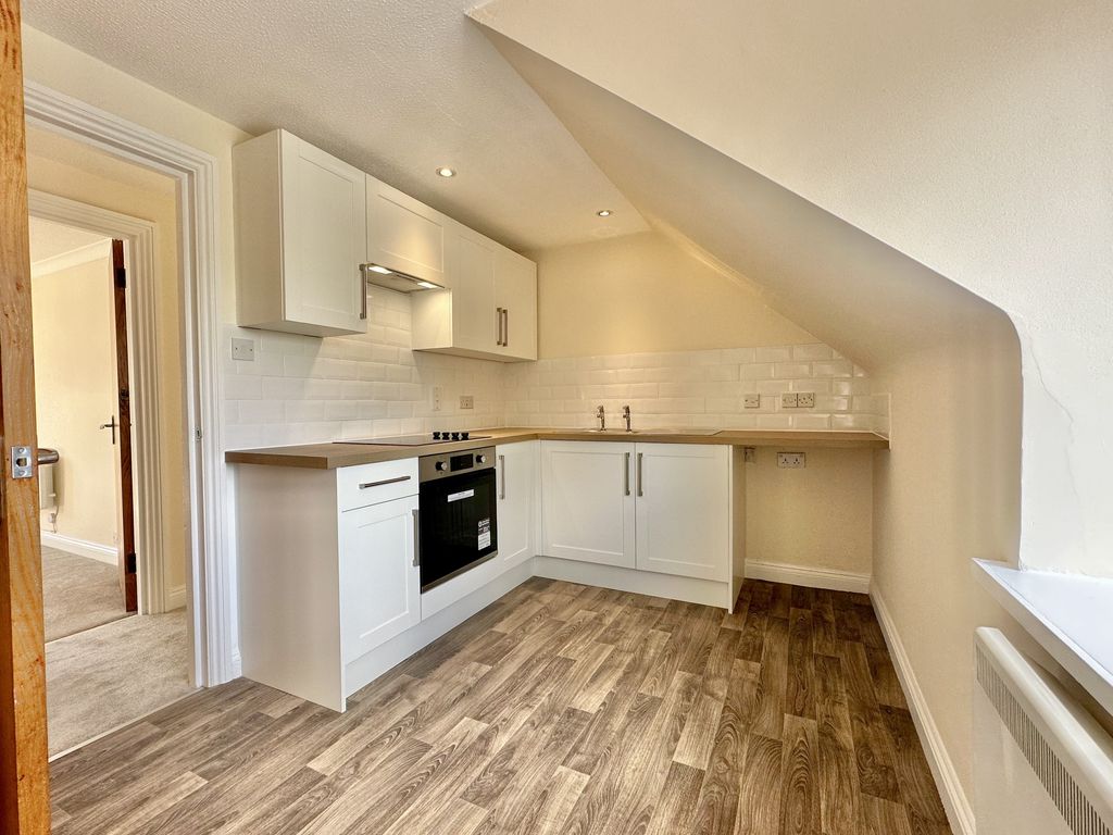 Additional image 8 of 2 bed flat for saleBritannia Road, Banbury OX16