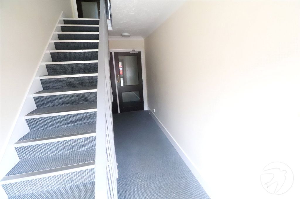 Additional image 11 of 2 bed flat for saleCheshunt Road, Belvedere DA17
