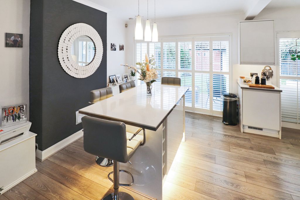 Additional image 4 of 3 bed semi-detached house for saleHeron Hill, Belvedere DA17