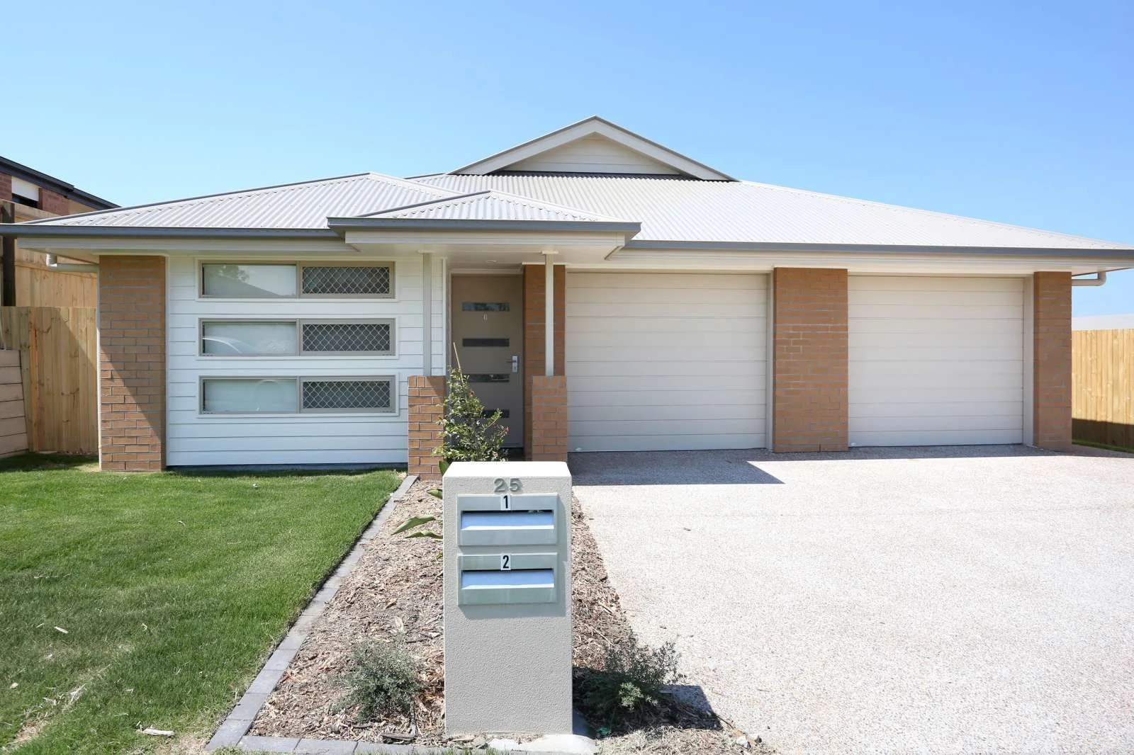 2/25 Kanimbla St, Holmview QLD 4207
