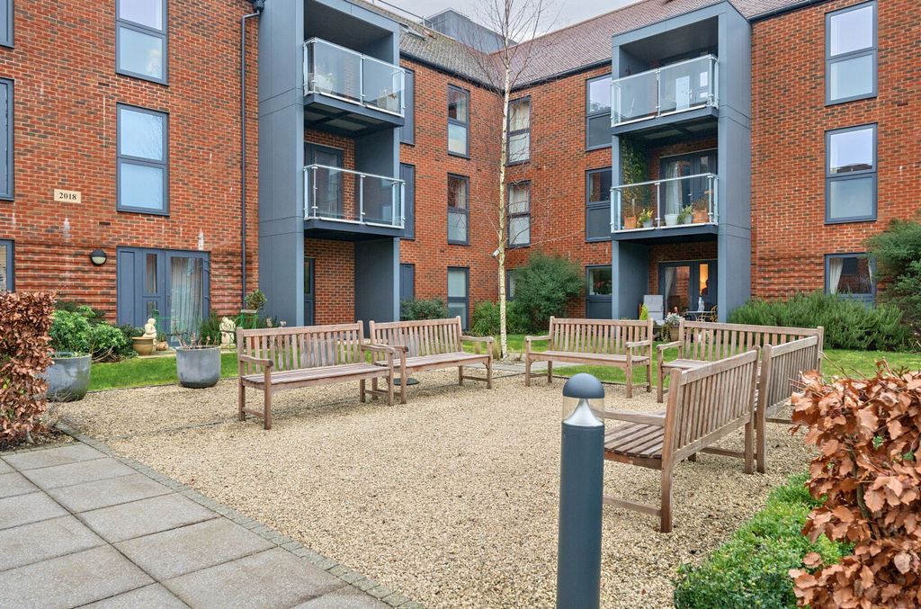 Additional image 9 of 1 bed flat for saleWayfarer Place, The Dean, Alresford, Hampshire SO24