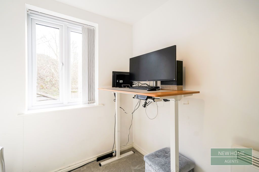 Additional image 10 of 2 bed flat for saleWhitstable Mews, Wortley, Leeds LS12
