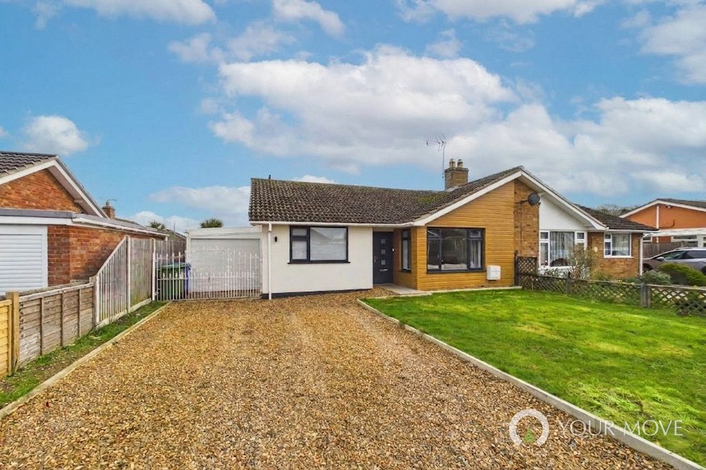 3 bed bungalow for saleWorell Drive, Worlingham, Beccles, Suffolk NR34