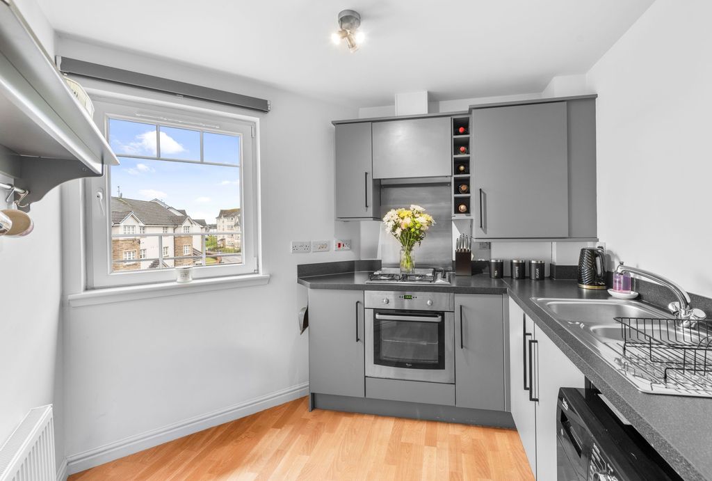 Additional image 10 of 1 bed flat for saleLeyland Road, Bathgate EH48