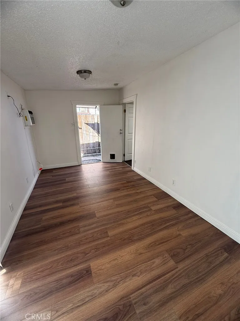 Additional image 22 of 260 E South, Long Beach, CA 90805