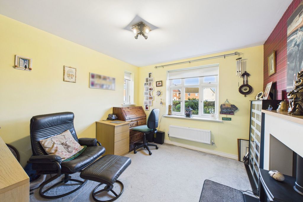 Additional image 11 of 4 bed detached house for saleNuthatch Way, Attleborough NR17