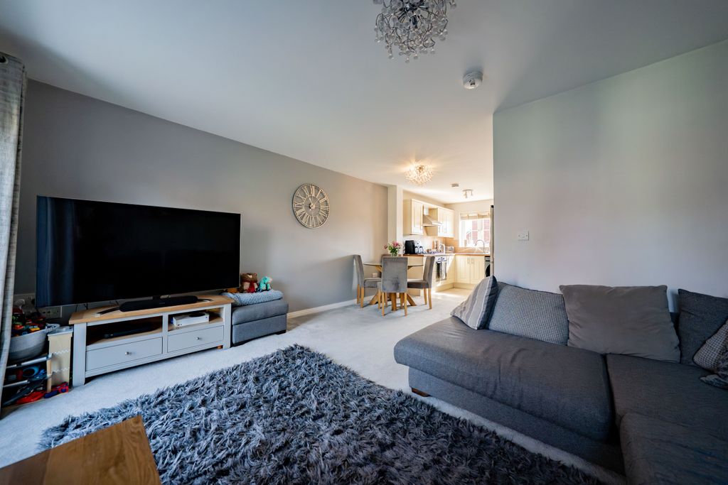 Additional image 4 of 3 bed semi-detached house for saleCooper Close, Markfield, Leicester, Leicestershire LE67