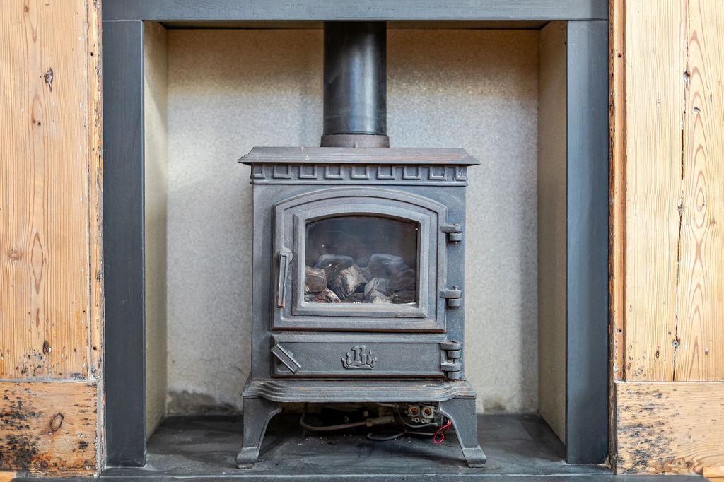 Additional image 7 of 4 bed detached house for saleHigh Street, Emsworth PO10
