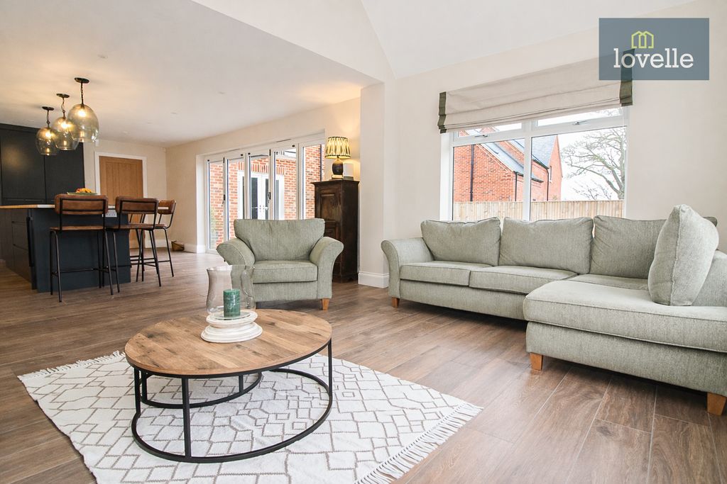 Additional image 6 of 4 bed detached house for saleRoman Way, Louth LN11