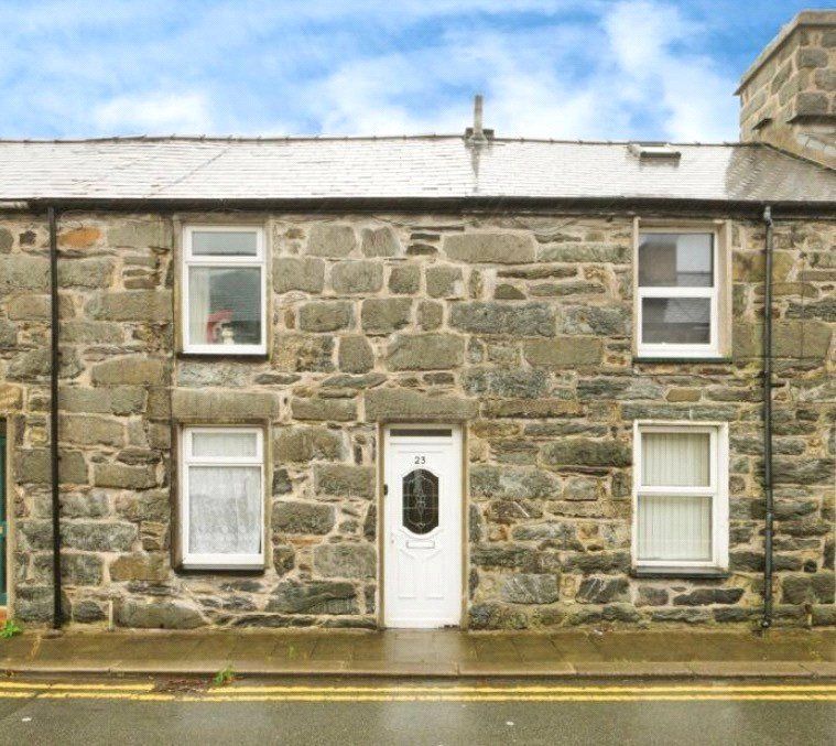 2 bed terraced house for saleGlynllifon Street, Blaenau Ffestiniog, Gwynedd LL41