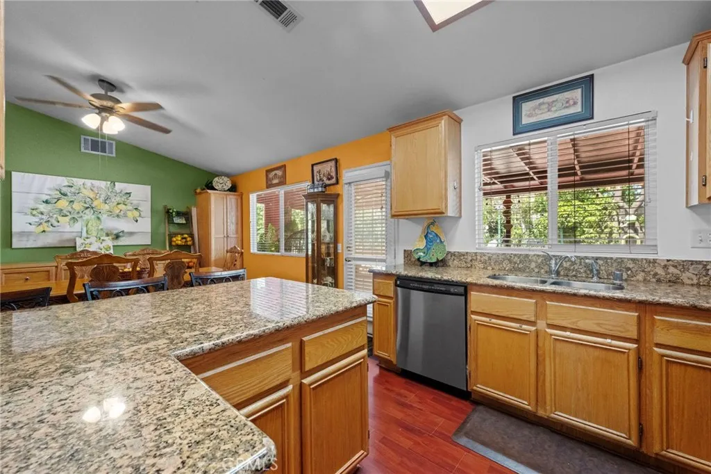 Additional image 67 of 15070 Spring St, Fontana, CA 92335