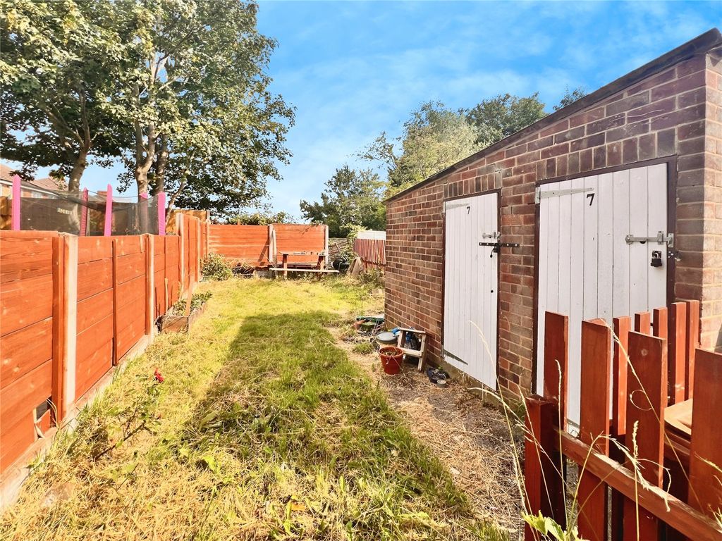 Additional image 9 of 2 bed maisonette for saleManor Crescent, Burton-On-Trent, Staffordshire DE15