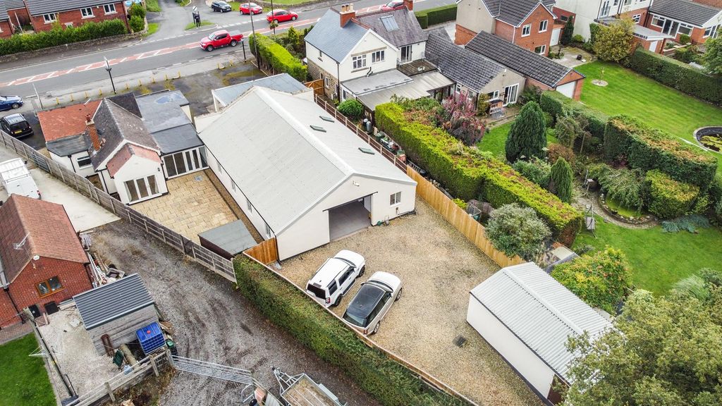 Additional image 6 of 2 bed property for saleStretton Service Station And Bungalow, Main Road, Stretton, Alfreton DE55