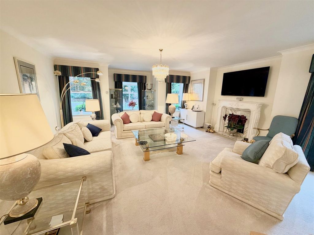 Additional image 9 of 3 bed flat for saleBooth Road, Altrincham WA14
