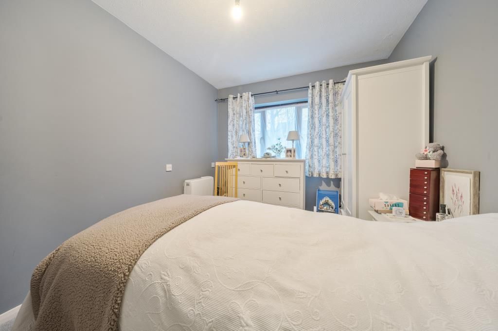 Additional image 12 of 2 bed flat for saleThe Larches, Carterton OX18