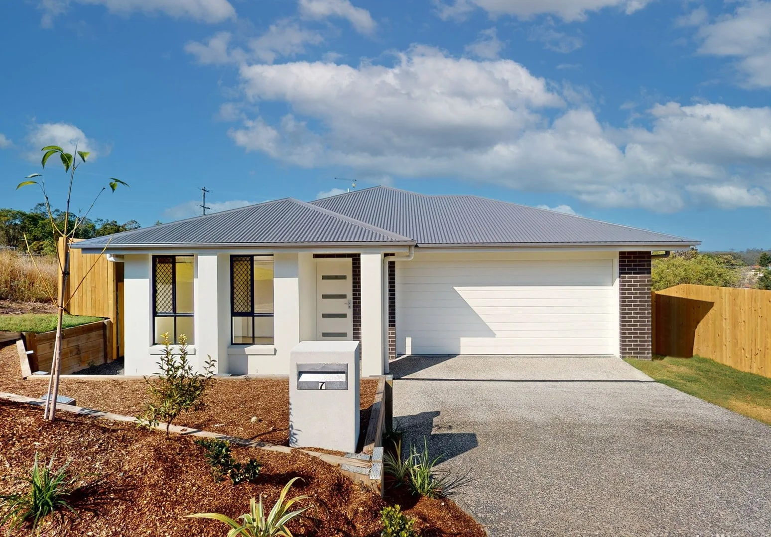 7 Nisbet Place, Brassall QLD 4305