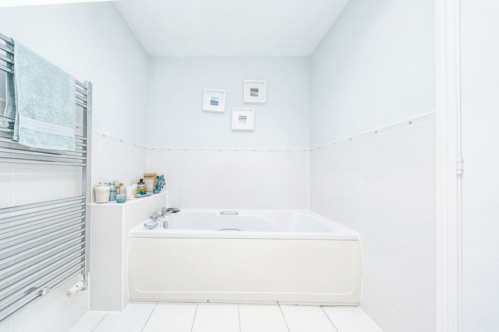 Additional image 23 of 4 bed detached house for saleRussell Drive, Bathgate EH48
