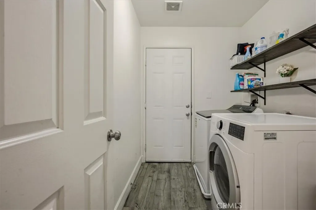 Additional image 18 of 204 E Manchester Lane, San Bernardino, CA 92408